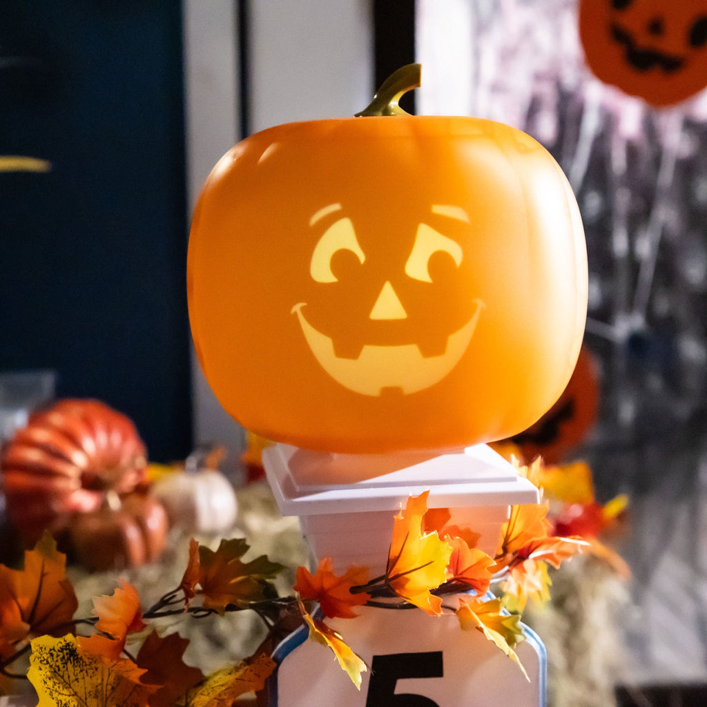 Jabberin' Jack (Blink Tech) Talking Animated Pumpkin with 8 Inch Screen and Built-in LED Light Array Projector + Speaker Includes 40 Minutes of Content