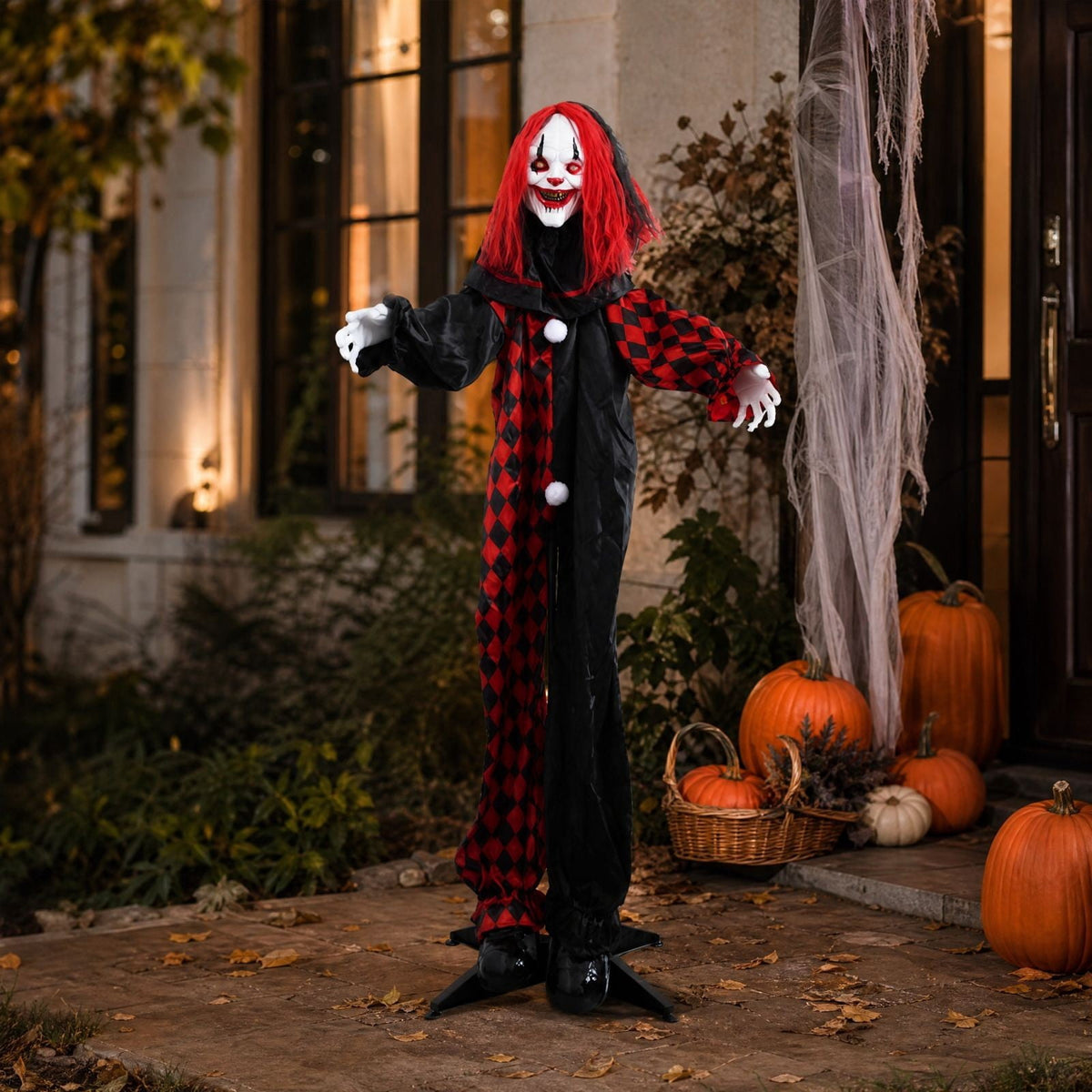 ShengapQ Halloween Scary Clown Decoration, Animated Prop, Glowing Eyes, Sound Activated, Perfect for Haunted House, Spooky Effects, Yard and Indoor Display