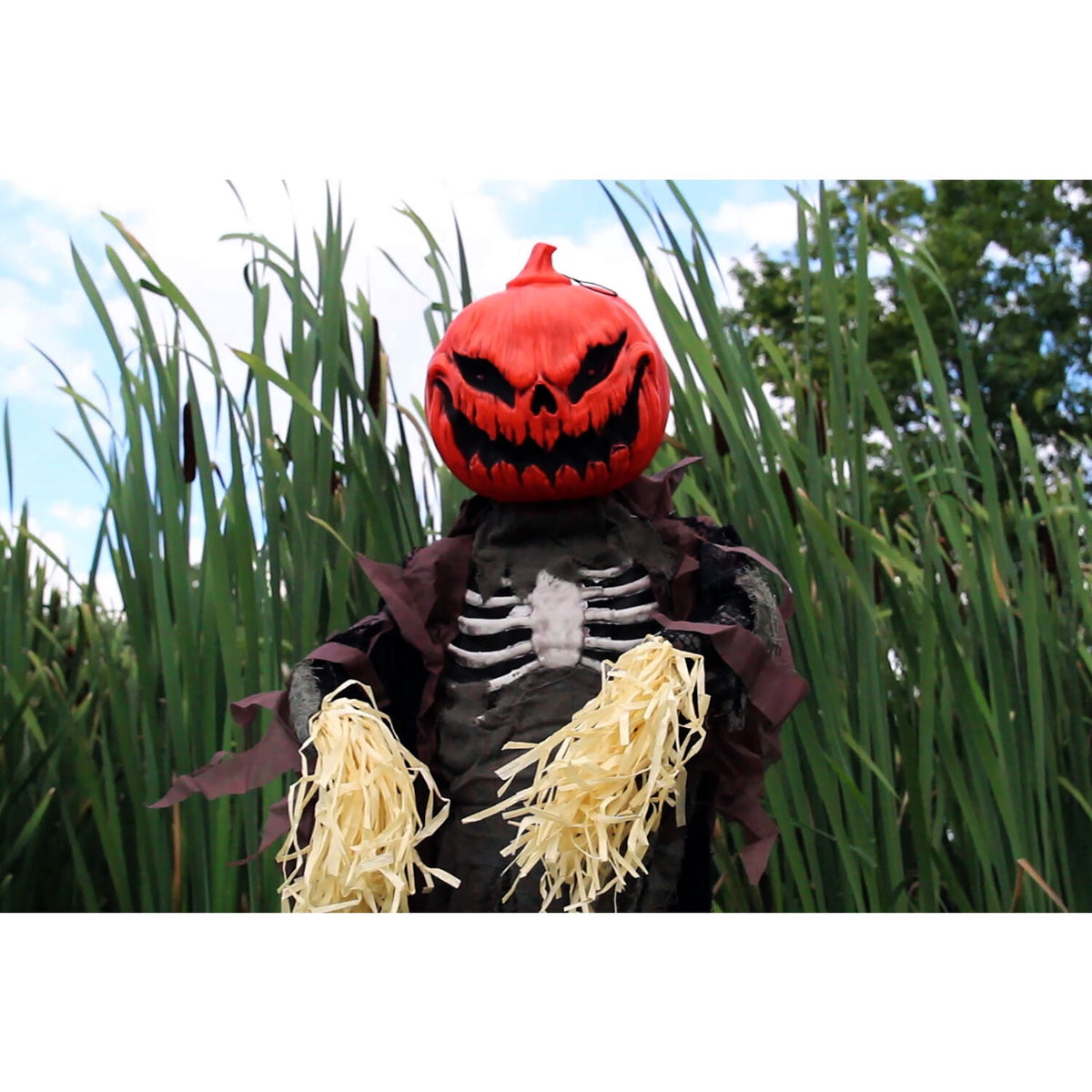 Haunted Hill Farm 6.6 ft Life-Size Animatronic Scarecrow Battery-Operated, Multicolor